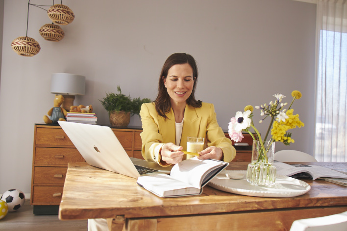 Wie Heißt Die Frau Aus Der Almased Werbung www.almased.de